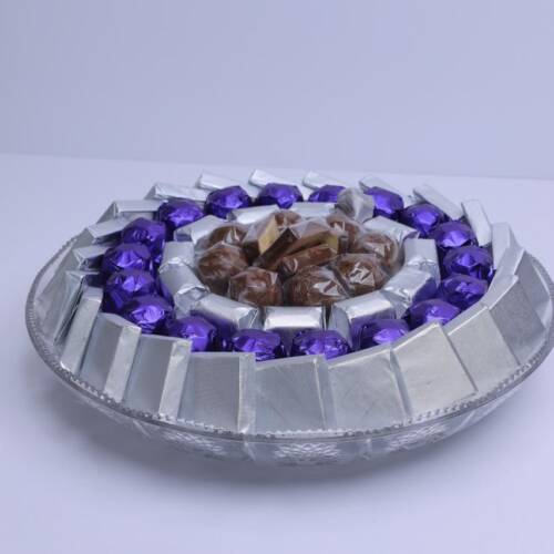 صحن شوكولا (ويفر- قهوة مع كراميل- تشيز توت- تشيز كرز - ترافل بندق)